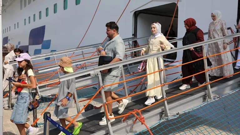 Two cruise ships with 5,232 passengers arrive at Alexandria