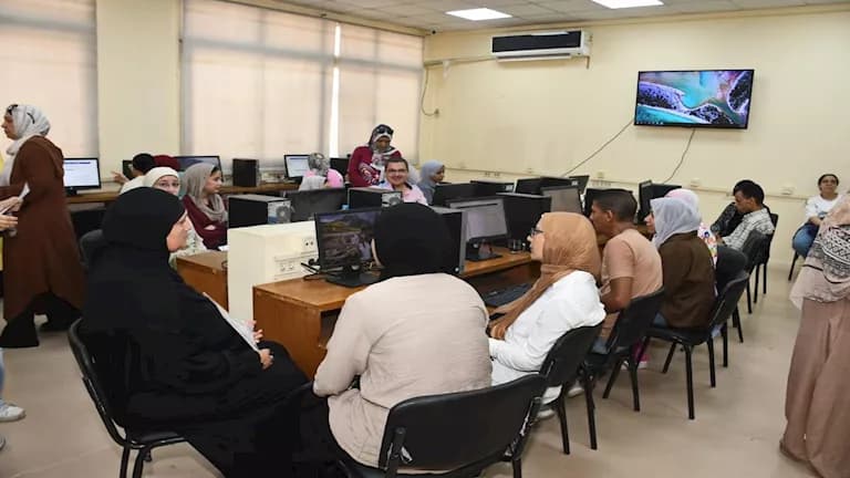 مستوى أسنان عين شمس وتنسيق الشهادة الكندية 2025