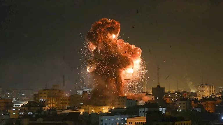 Israeli airstrikes target Lebanon highlands