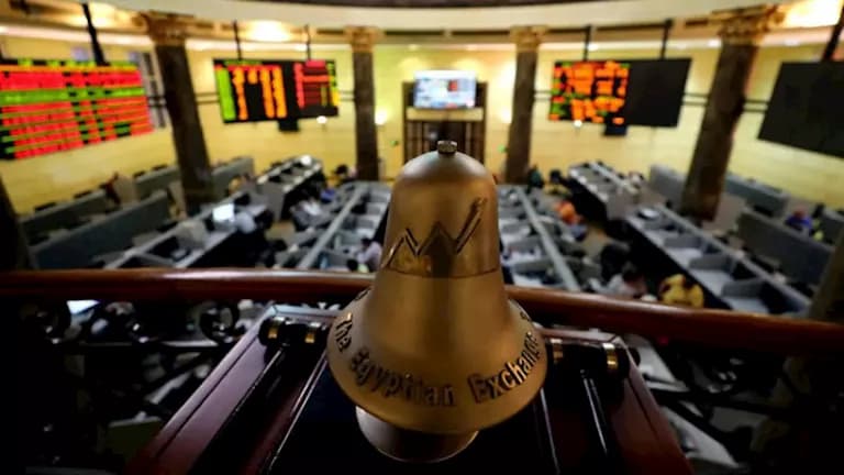 Stock indicators climb Sunday evening
