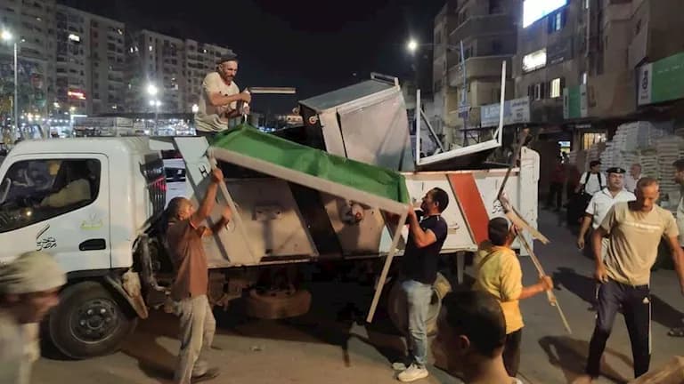 Kafr El Sheikh seizes 335 violations at night