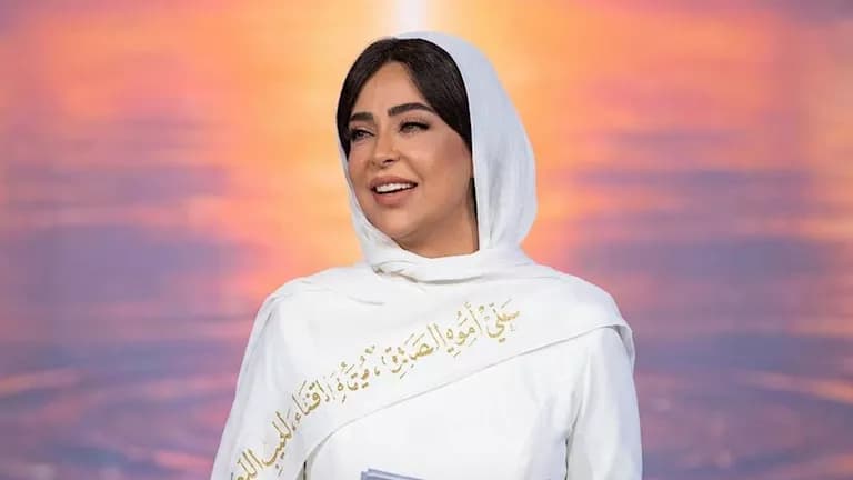 السيسي يدعو لشفاء هبة مجدي بعد أغنية في حب النبي