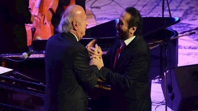 Hagar honors Om Kalthoum at Opera