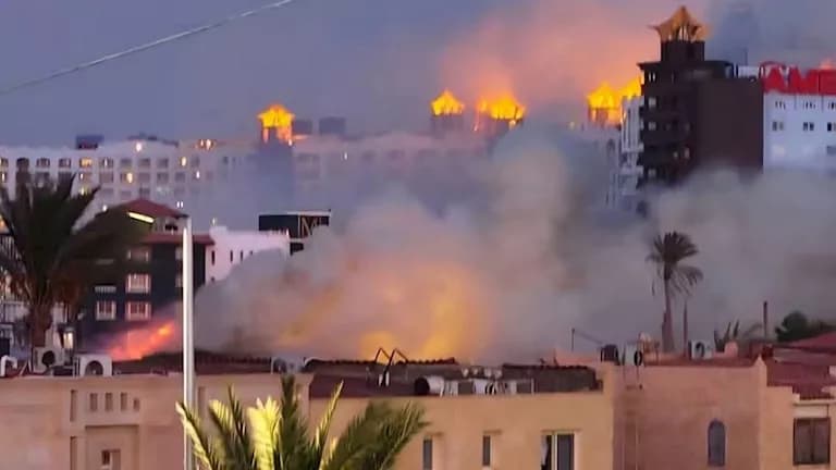 Fire at Porto Marina in Marsa Matruh