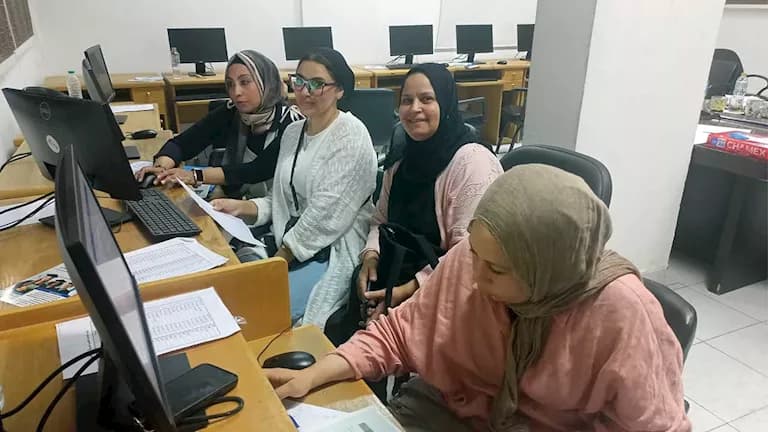 91 students start third phase at Suez University