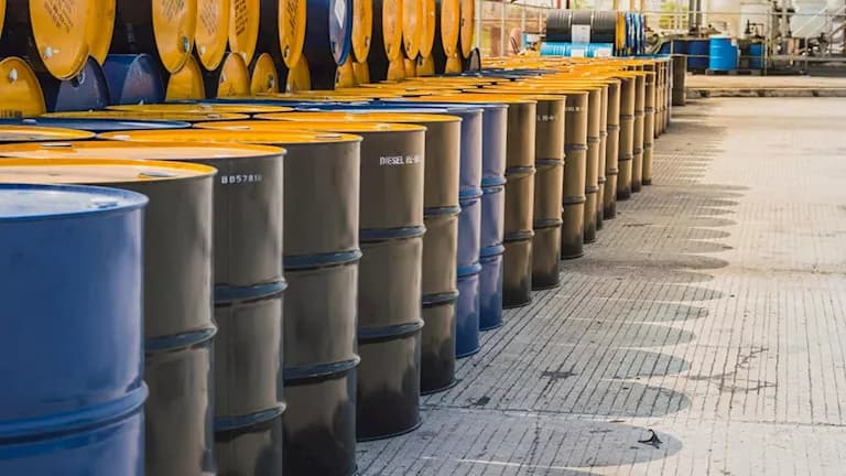 Oil prices increase early Wednesday