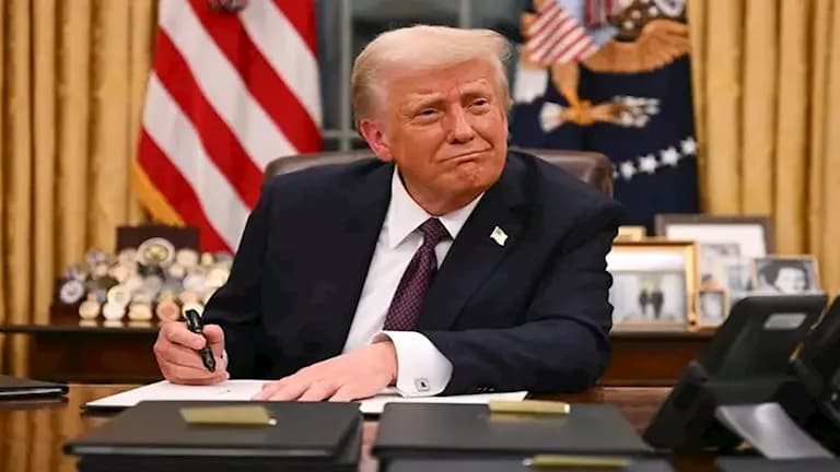 ترامب يتوقع فتح مضيق هرمز قريبا