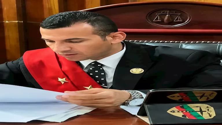 Fake Judge Faces Court for First Time