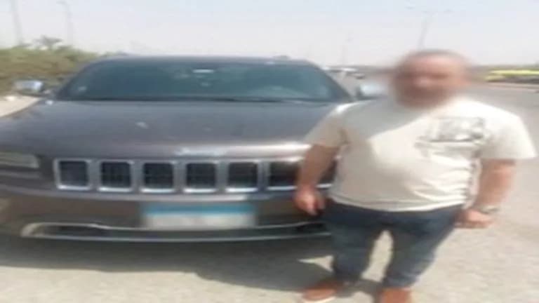 Driver detained over Cairo sidewalk incident