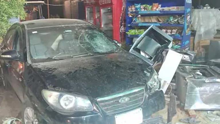 Seven Hurt in Café Ramming in Beni Suef