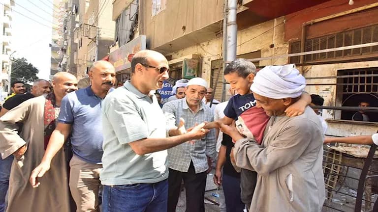 Asyut Governor Inspects Bread and Flour Distribution