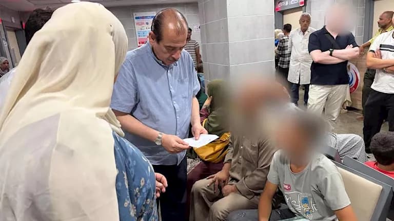 Health Deputy Investigates Hospital Director