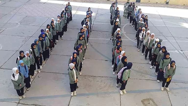 انتظام الدراسة بمدارس البحيرة