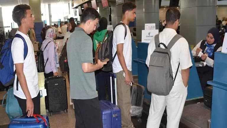 مصر للطيران تنقل أوائل الثانوية إلى برلين