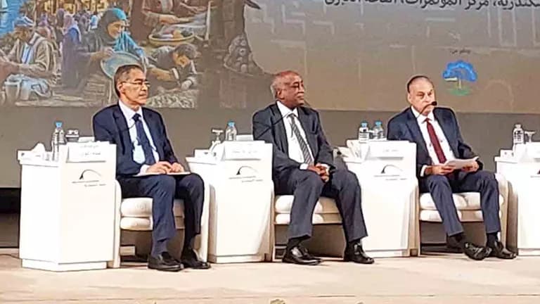 Information Minister Warns on Social Media Risks