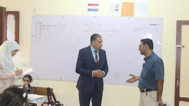 Giza Education Director Inspects Schools