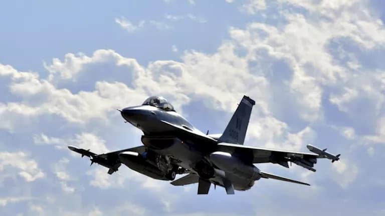 American F-16 crashes in West Germany