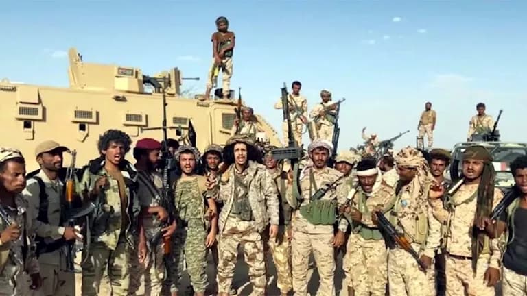 الجيش اليمني يشن عملية في الوازعية