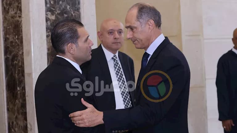 Al-Khatib and Mubarak attend Al-Zand funeral