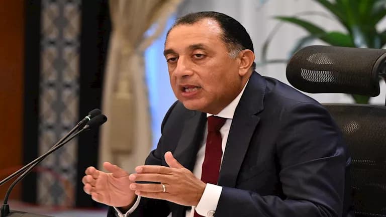 Madbouly: Secure fuel reserves and local production to address energy needs