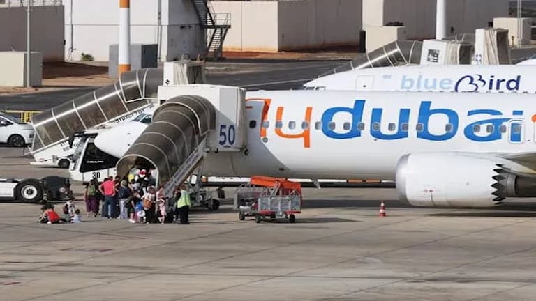 Fly Dubai plane lands at Ben Gurion