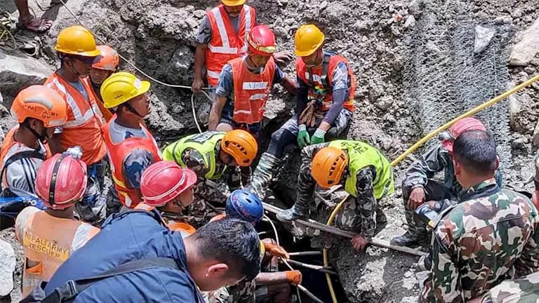 Nepal Floods: Over 1,200 Dead, Thousands Missing