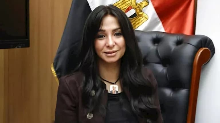 القومي للمرأة يهنئ مستشارة مروة بركات