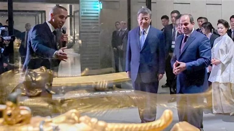 مرشد يكشف تفاصيل جولة السيسي والصيني بالمتحف