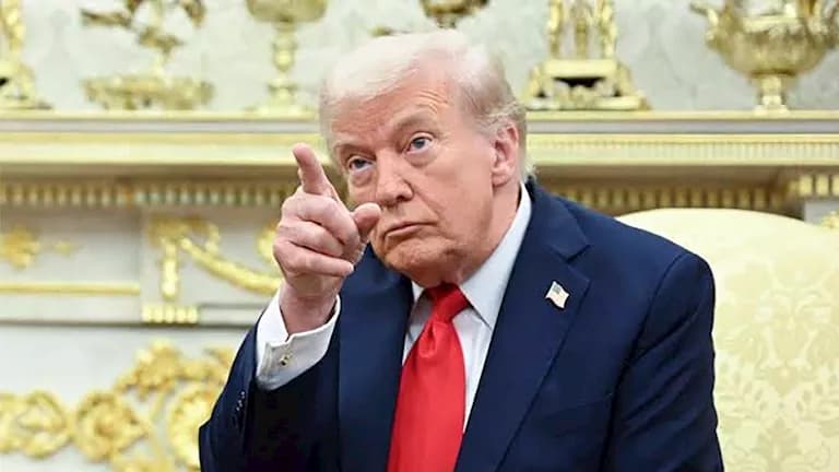 Trump Accuses Conspiracy Against US AI