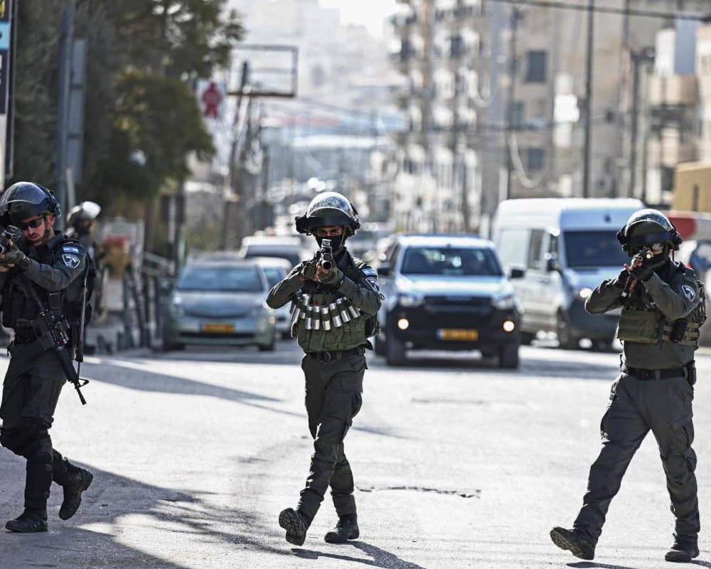 Occupation forces storm Beit Sourik northwest of occupied Jerusalem