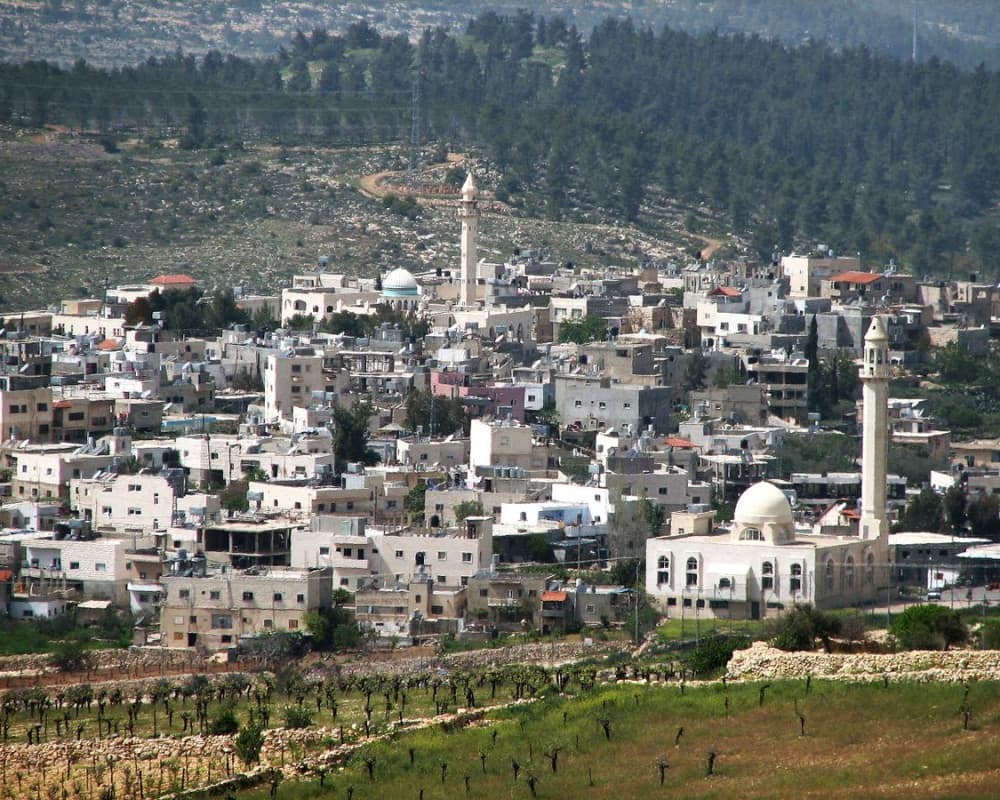 Occupation disrupts Fajr prayer in Huwwara mosque