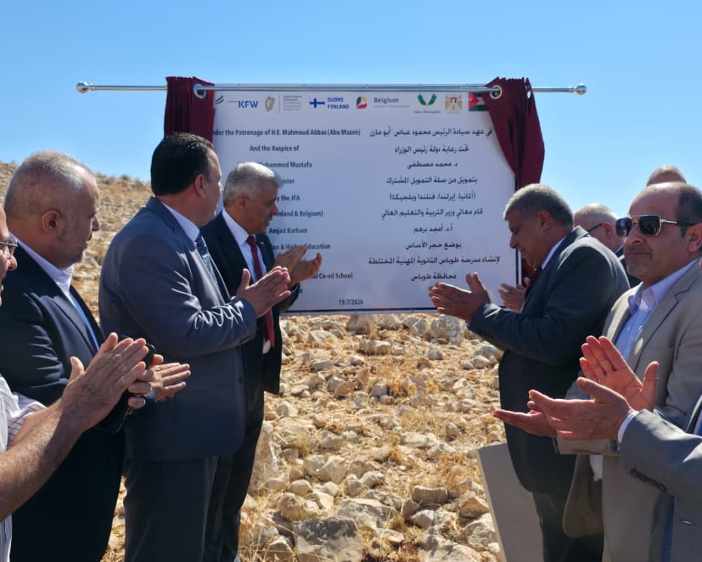 Education Minister inaugurates vocational school and reviews summer programs in Toubas