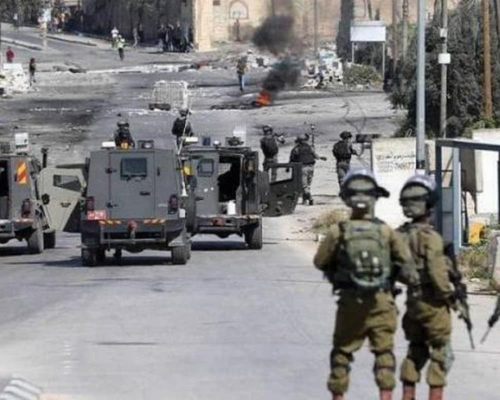 Occupation boosts military presence near Ramallah