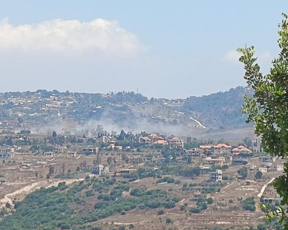 إسرائيل تقصف جنوبي لبنان عون يرفض الخروقات