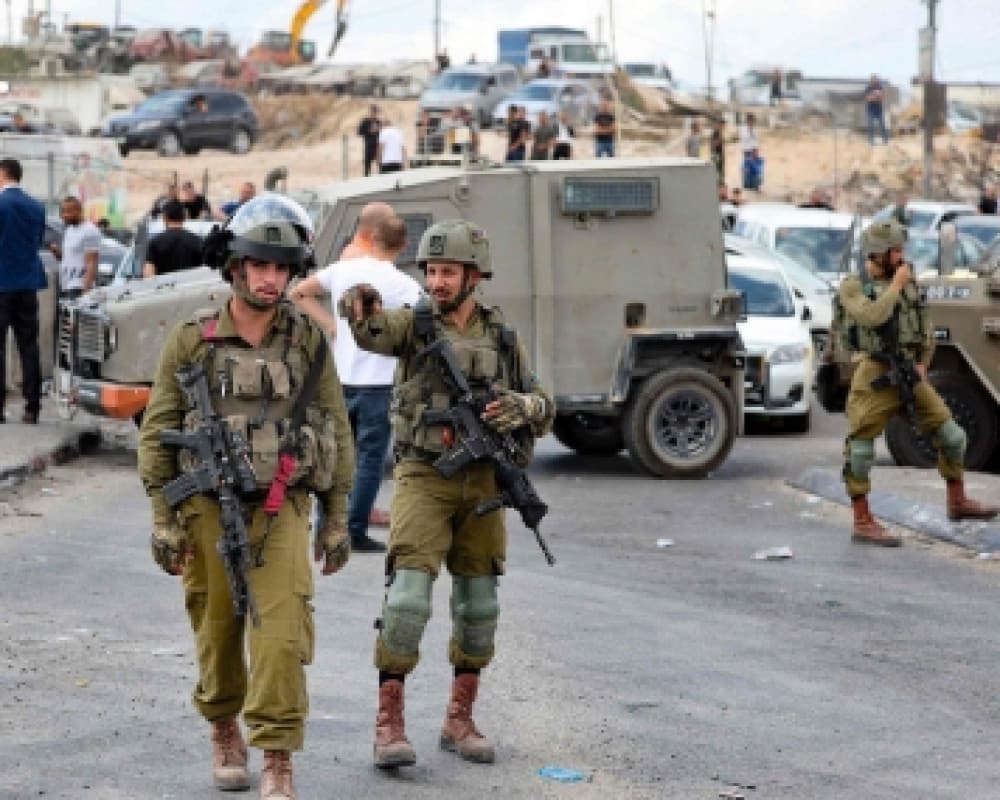 Occupation adds caravans at Tayasir for new settlement
