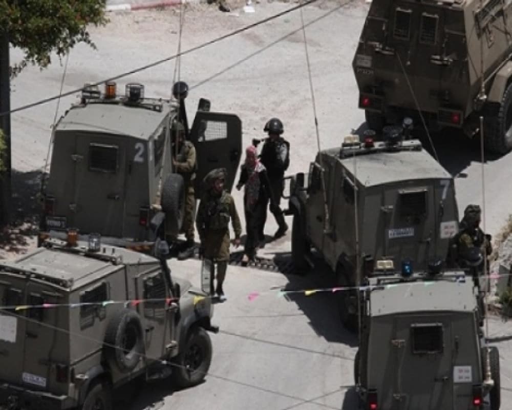 Beit Ummar residents detained and tortured