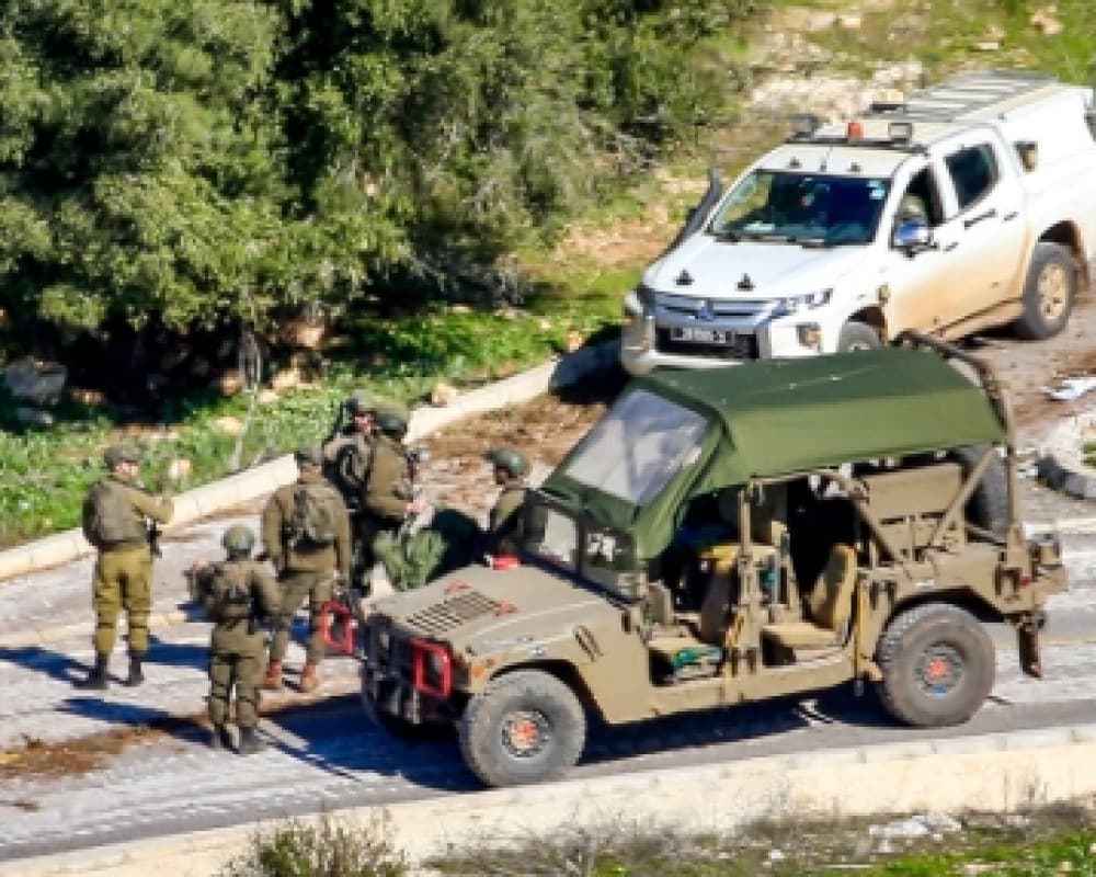 Lebanon Calls for Complete Israeli Pullout