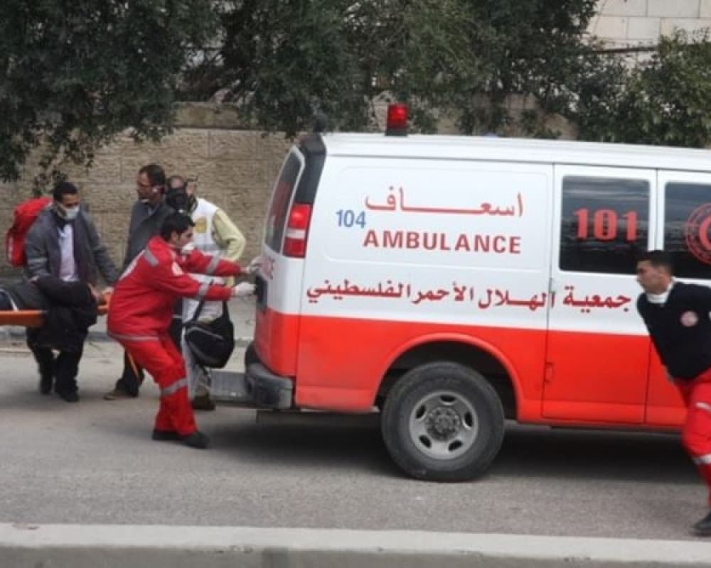 Young man injured by forces in Al-Ram