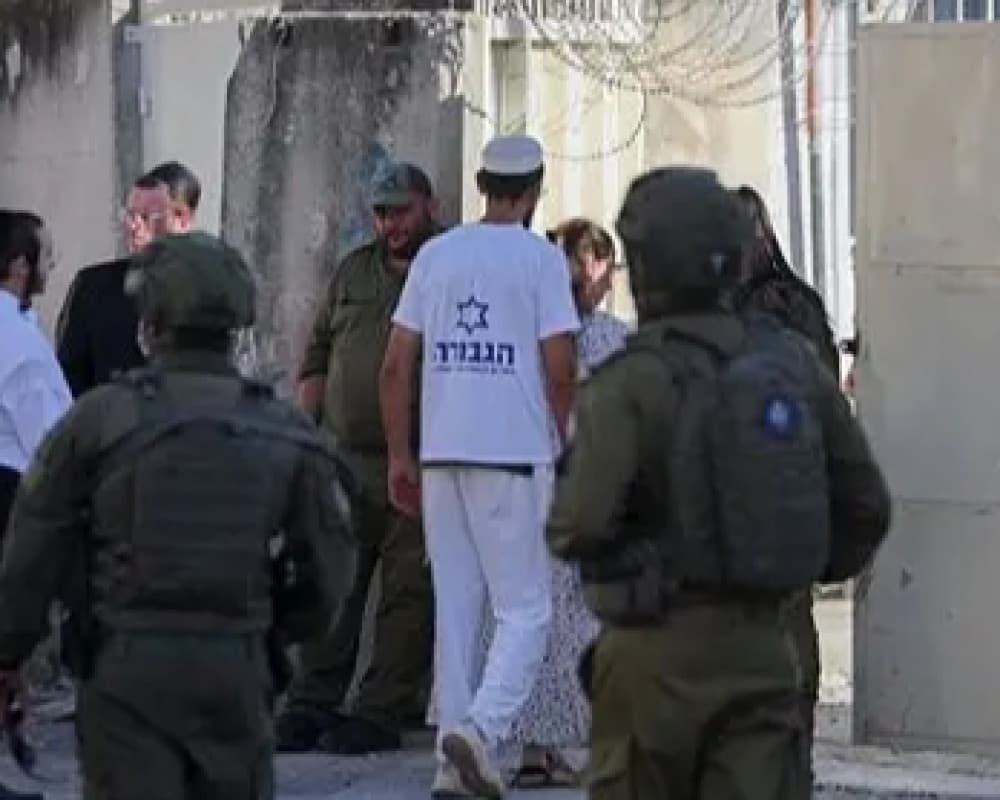 منظمة التحرير تتهم إسرائيل بدعم مستوطنين متهمين بجرائم ضد الفلسطينيين