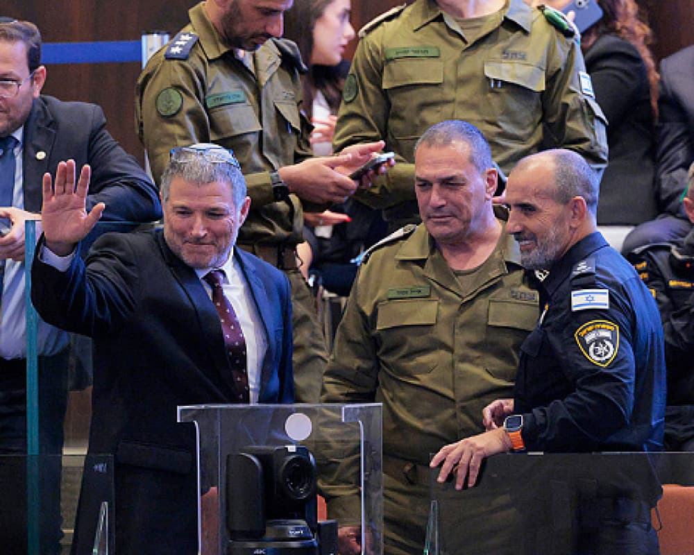 Unrest in Mossad and Shin Bet concerns