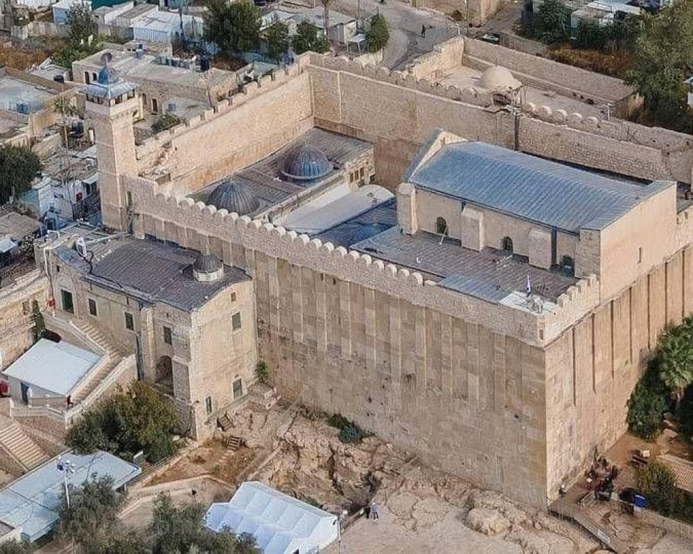 Occupation shuts Hebron Sanctuary during holidays