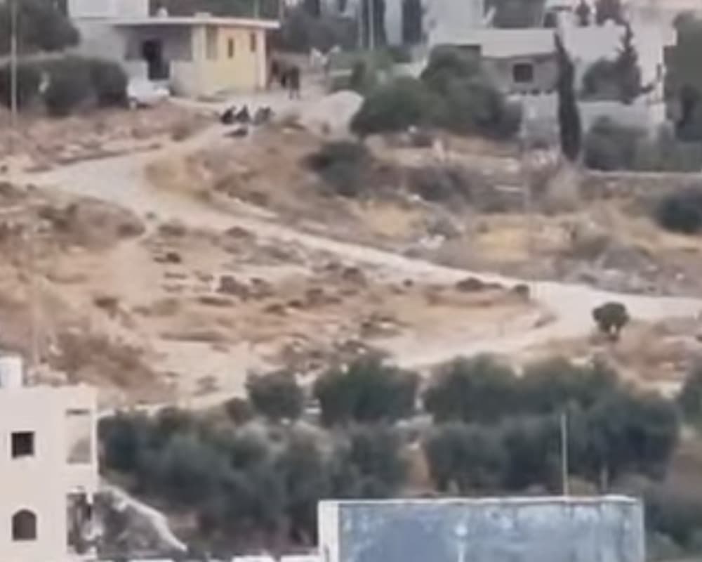 Hebron: Two wounded by live fire in Bani Na'im