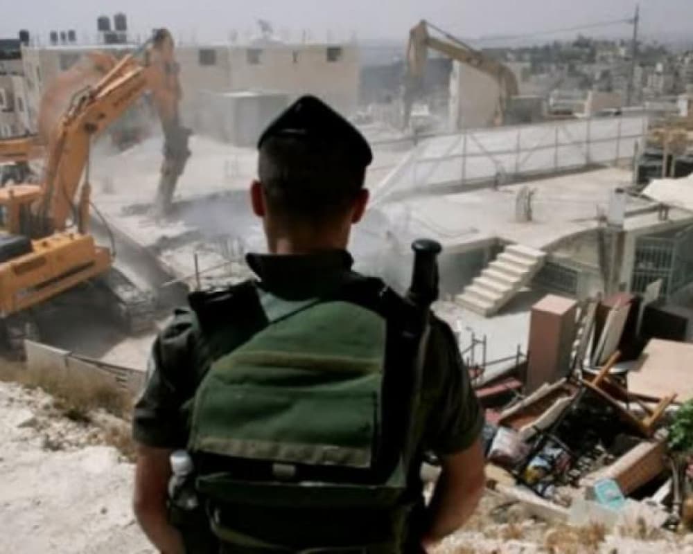 Occupation orders halt on Deir Balout construction