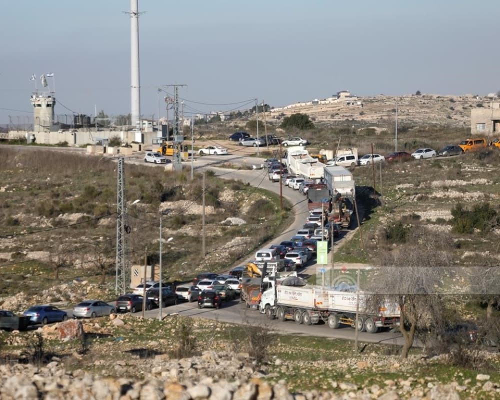 Military checkpoints at Abbud and Nabi Salih