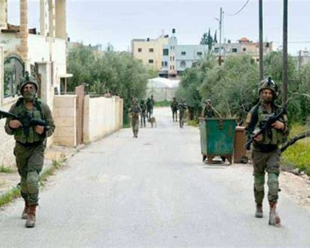 Occupation forces enter Kafl Haris