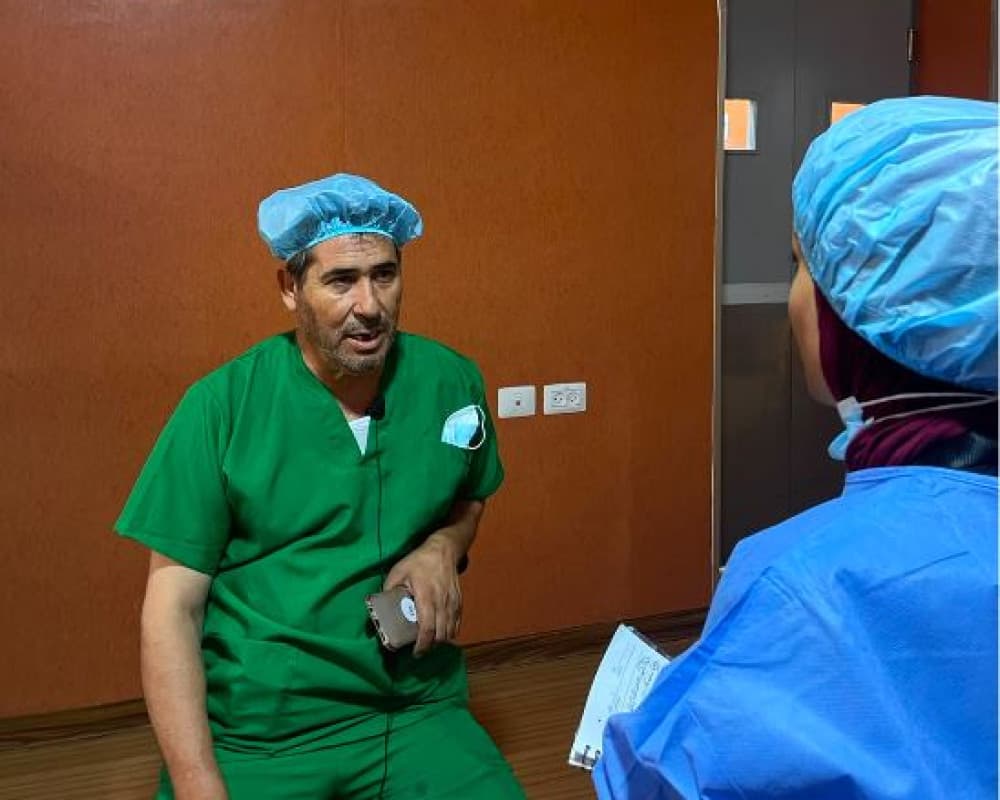 د. عصام أبو عجوة بين العمليات والسجن