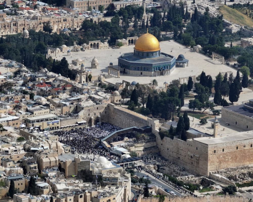 Jerusalem Governorate Urges Peace After Silwan Shooting