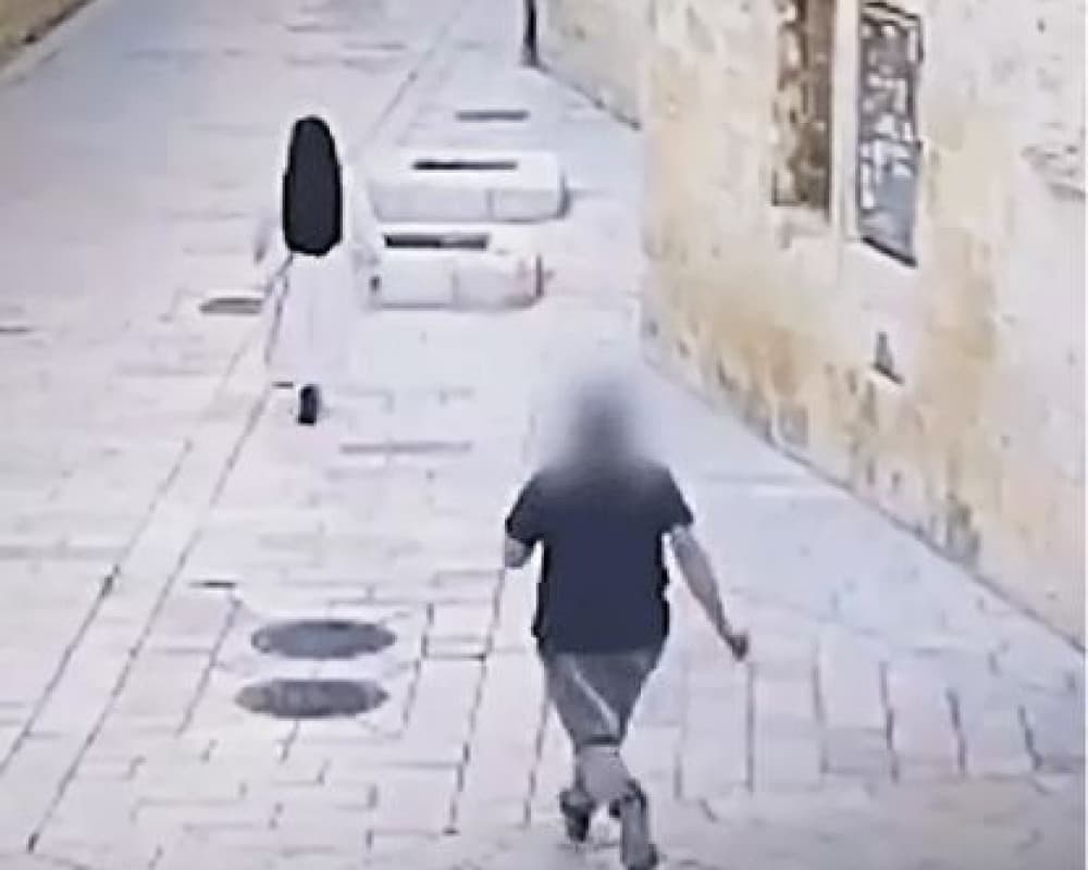 إسرائيل تبرئ مستوطناً من اعتداء على راهبة