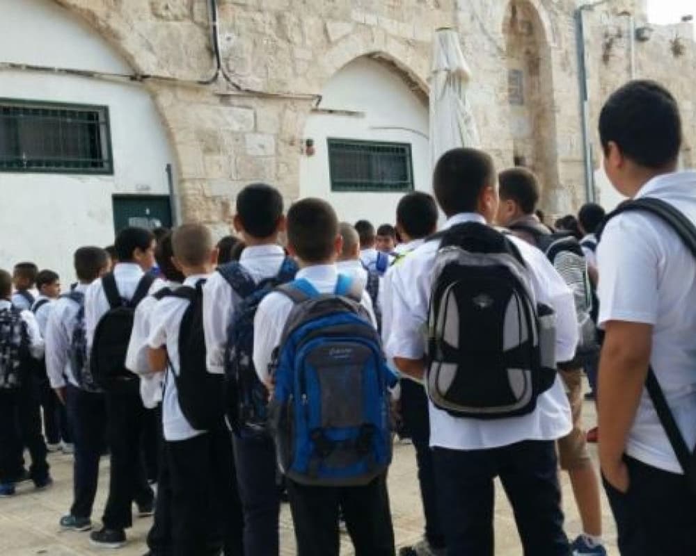 إسرائيل تخطط لفرض منهج تعليمي على 45 ألف طالب بالقدس