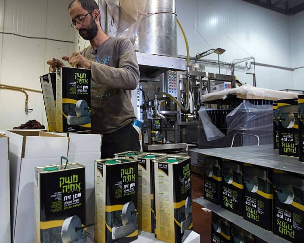 Israel worries over stricter import limits